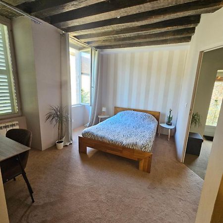 Hotel Chambre Avec Salle De Bain Donzy Esterno foto
