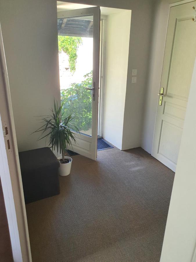 Hotel Chambre Avec Salle De Bain Donzy Esterno foto